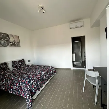 Oda ve Kahvaltı Bh Brando House Bari