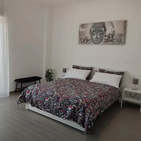 Bed & Breakfast Bh Brando House *