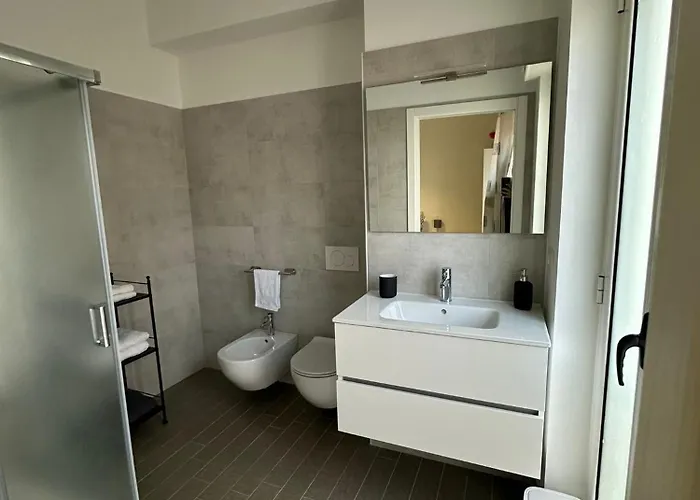 Bh Brando House Bed & Breakfast 3*